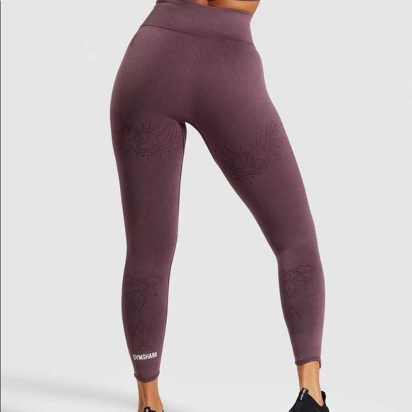 Gymshark Studio Leggings - Picture 2 of 5